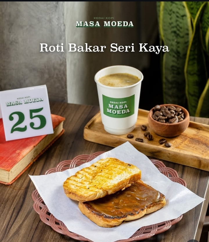 Suasana malam di Kedai Kopi Masa Moeda